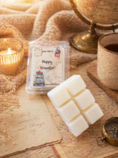 Μικρή προεπιλεγμένη φωτογραφία HAPPY TRAVELLER WAX MELTS